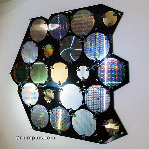 silicon_wafer_artwork_whole_angled-2